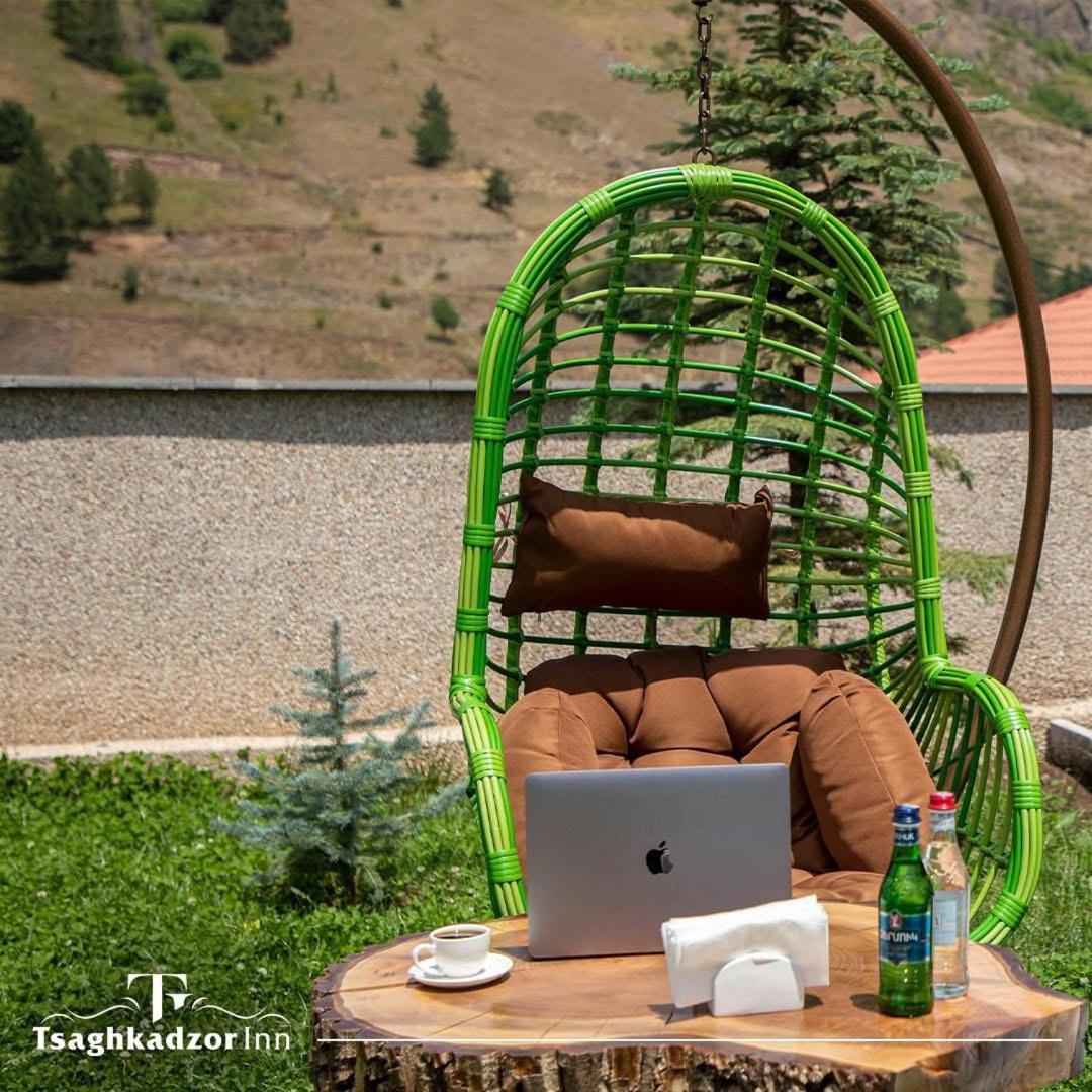 Tsaghkadzor Inn Hotel Екстериор снимка